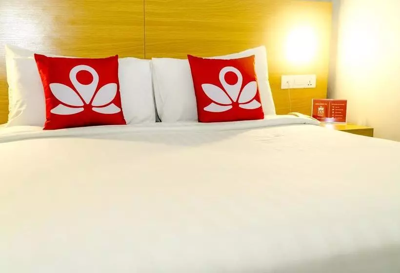 ホテル Zen Rooms Near Asia City