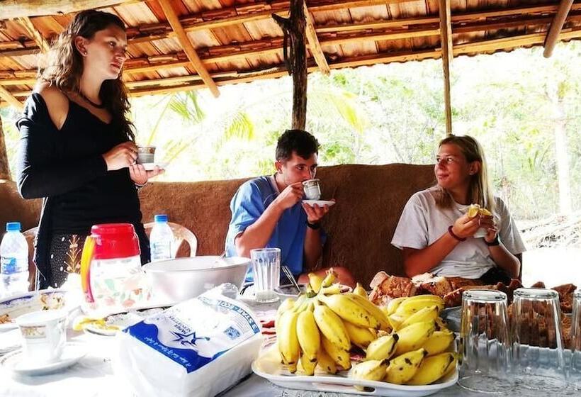 Resort Otel Araliya Self Cooking Hostel