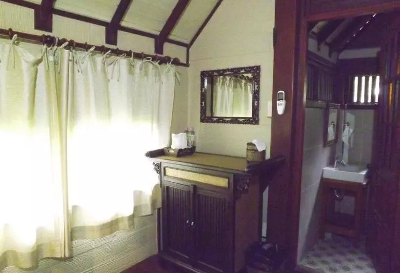 Baan Thong Ching Resort