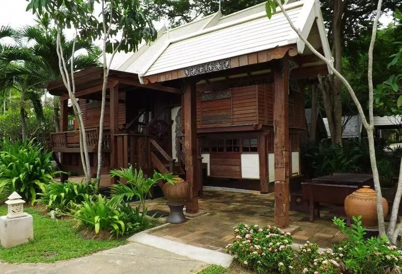 Baan Thong Ching Resort