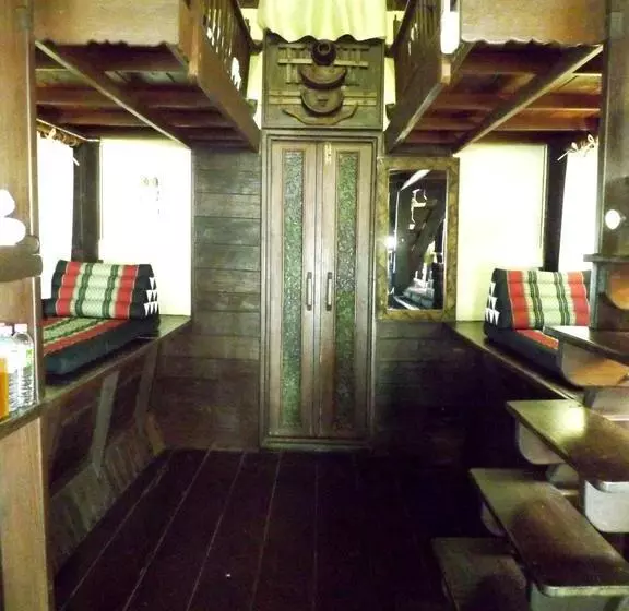 Baan Thong Ching Resort