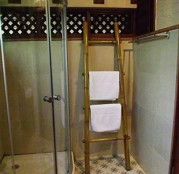 Baan Thong Ching Resort