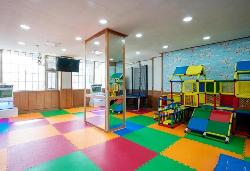 Home Fourest Resort Geoje