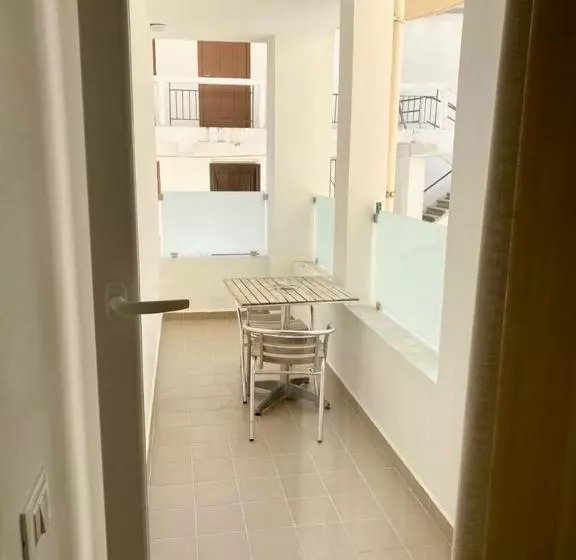 Hotelli Aleksi Rooms