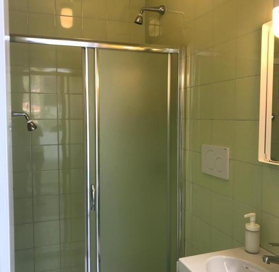 Отель Aleksi Rooms