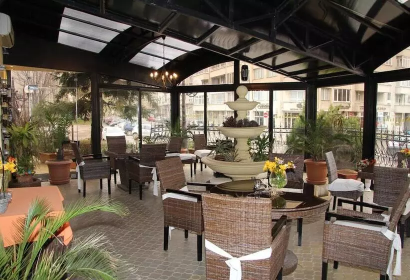 ホテル Charlino Plaza