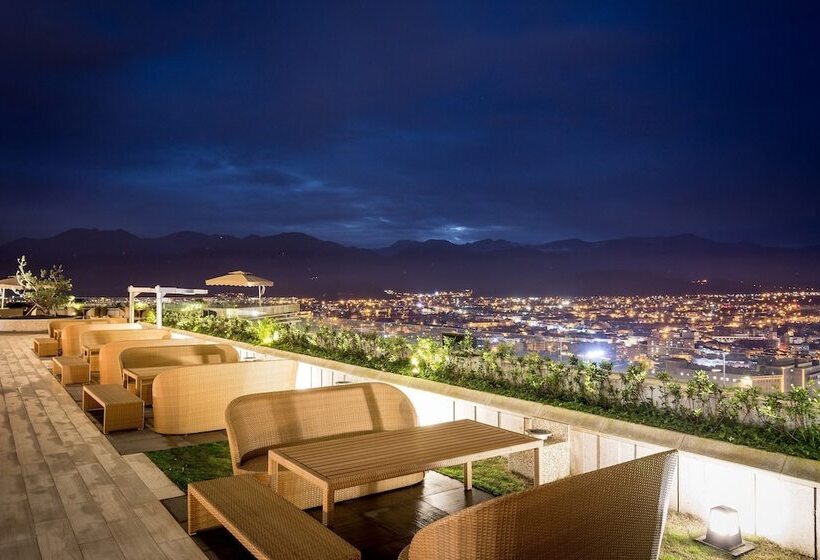 هتل Cuncyue Hot Spring Resort