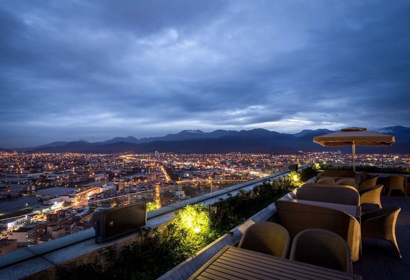 هتل Cuncyue Hot Spring Resort