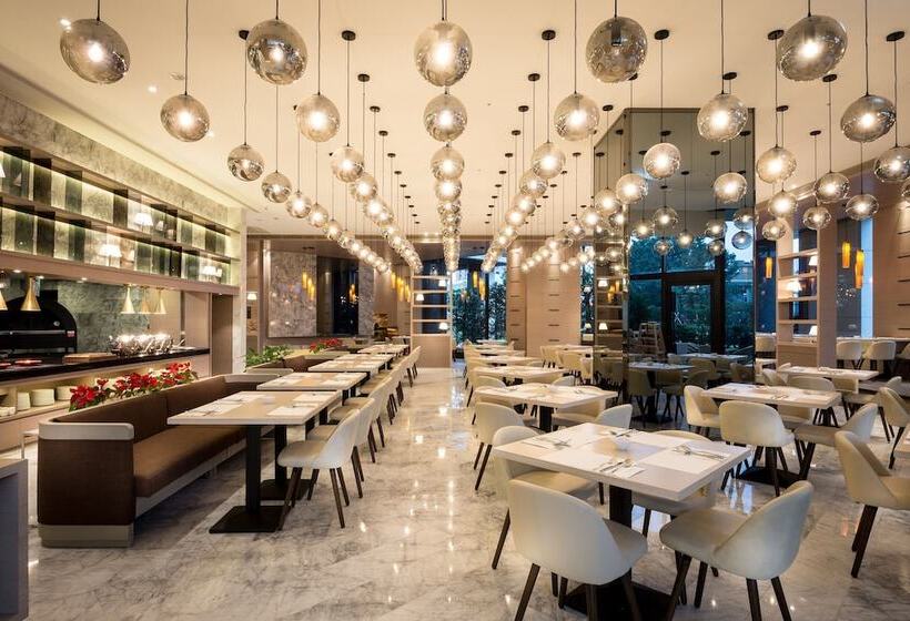 هتل Cuncyue Hot Spring Resort