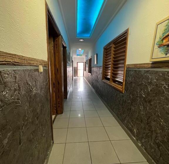 هتل De L Aeroport