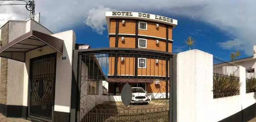 Hotelli Dos Lagos