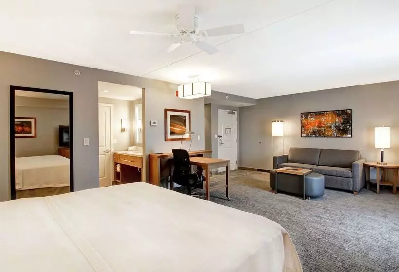 ホテル Homewood Suites By Hilton Ottawa Kanata