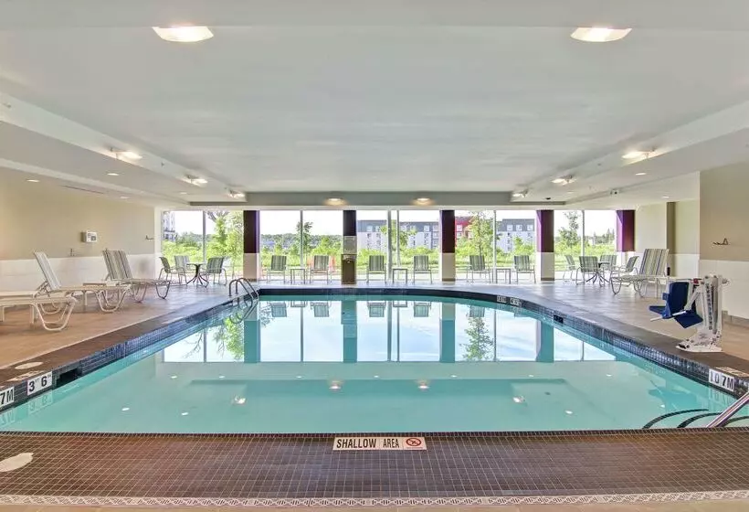 ホテル Homewood Suites By Hilton Ottawa Kanata