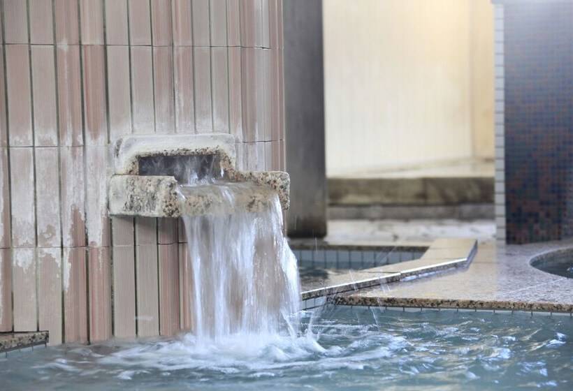 فندق Poka Poka Onsen