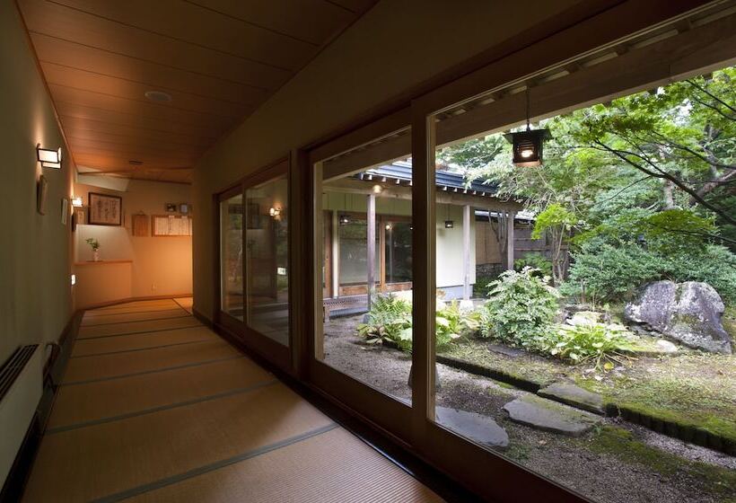 Ryokan Kazen No Sho