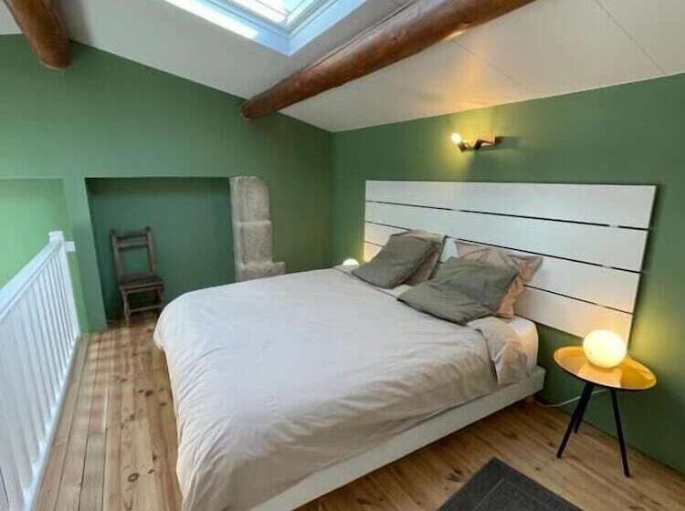 צימר Domaine De Pelican