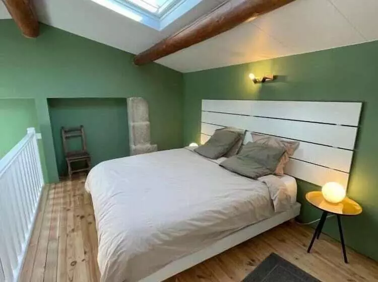 ベッドアンドブレックファースト Domaine De Pelican