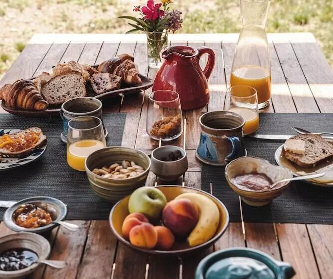 ベッドアンドブレックファースト Domaine De Pelican