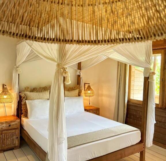 تختخواب و صبحانه Iru Maldives