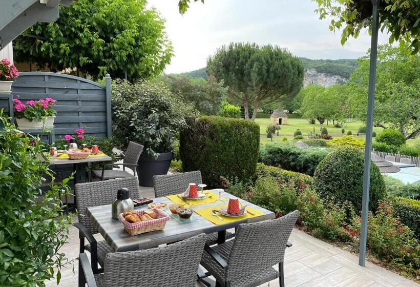 تختخواب و صبحانه La Roseraie