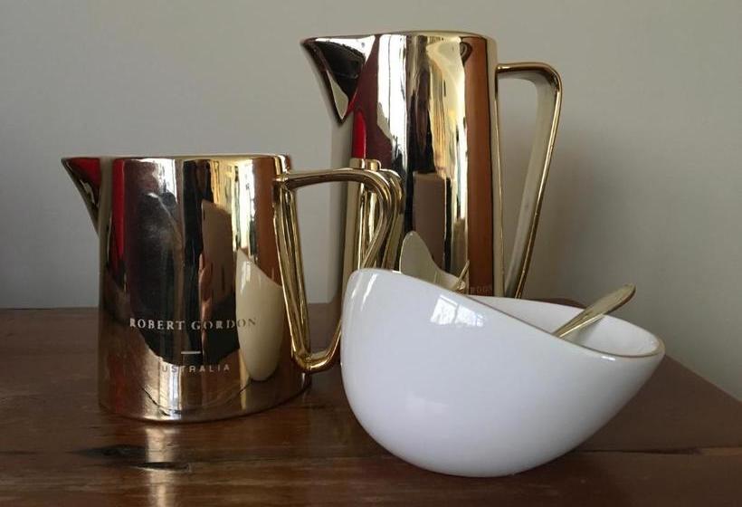 ベッドアンドブレックファースト Lye Bow Lake Suite