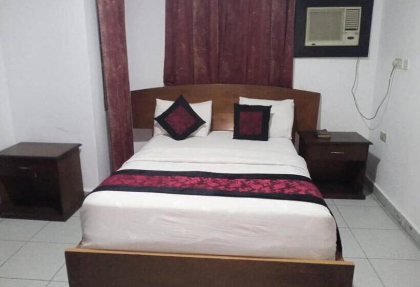 Christine Apartment Hotel Ltd