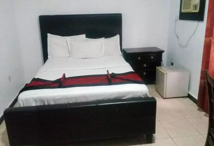 Christine Apartment Hotel Ltd