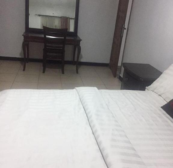 Christine Apartment Hotel Ltd