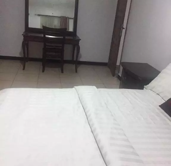 Christine Apartment Hotel Ltd