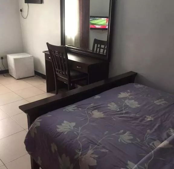 Christine Apartment Hotel Ltd