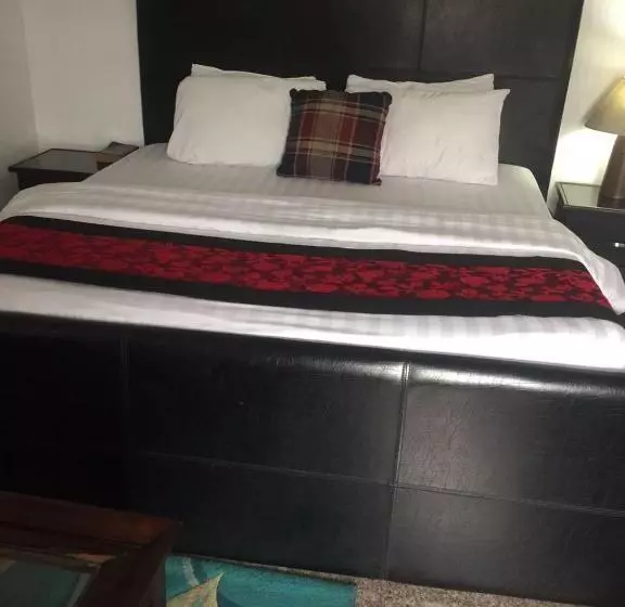 Christine Apartment Hotel Ltd