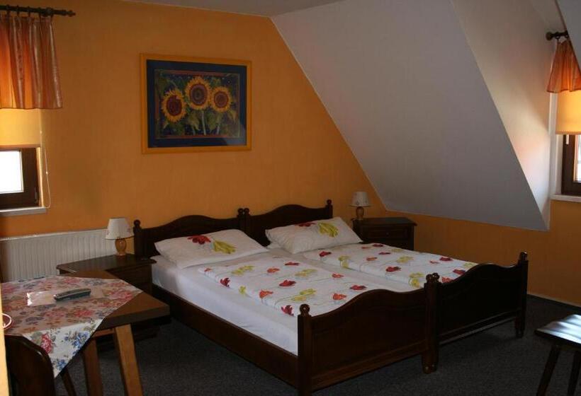 Gasthaus & Hotel Zur Linde