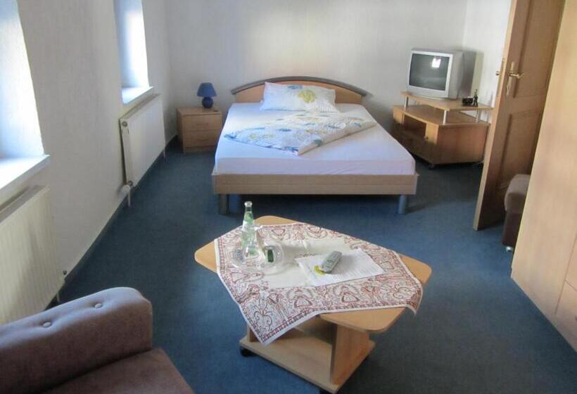 Gasthaus & Hotel Zur Linde