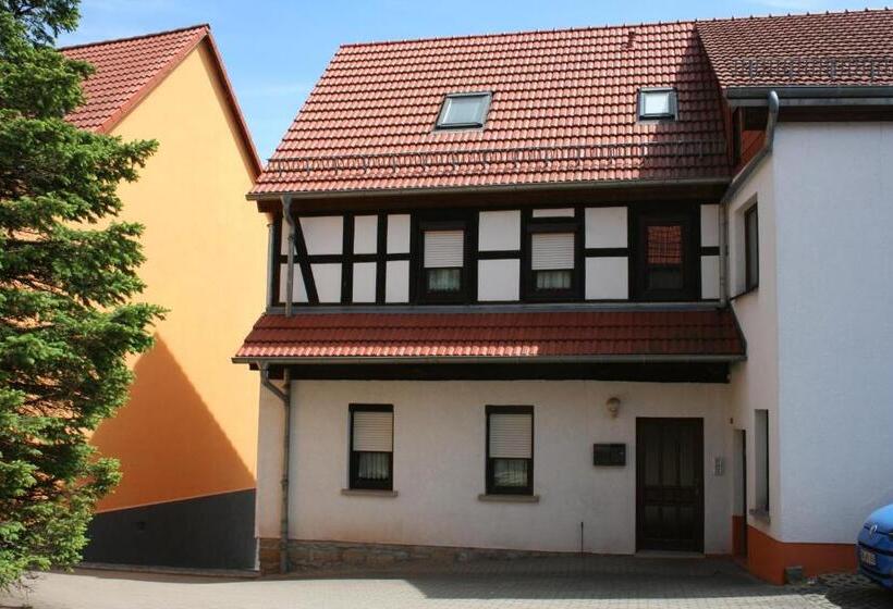 Gasthaus & Hotel Zur Linde