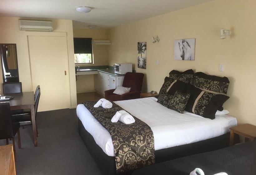 Glenorchy Motels