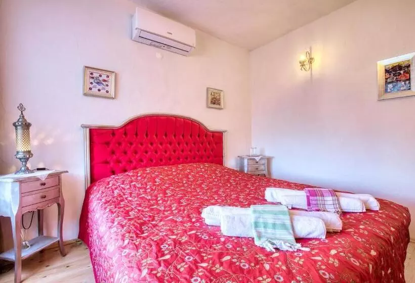 Hotelli Kirazli Sultan Konak