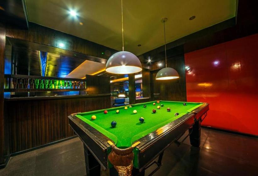 Hotell Yashwee International