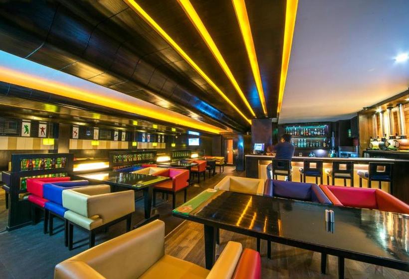 Hotell Yashwee International