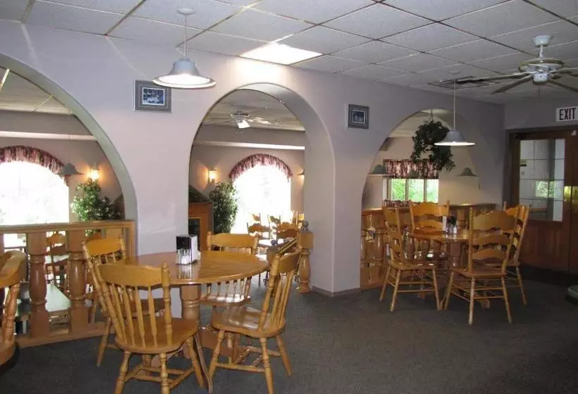 モーテル High Country Inn