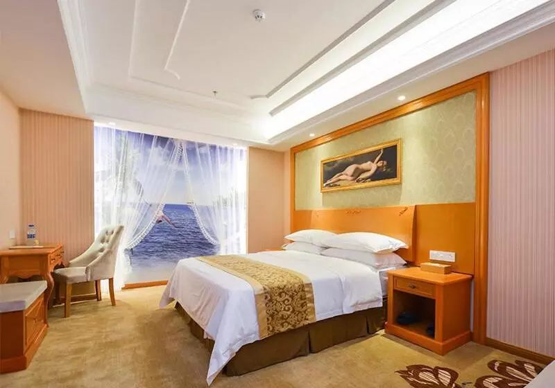 Vienna Hotel Nanjing Pukou Middle Puzhu Road