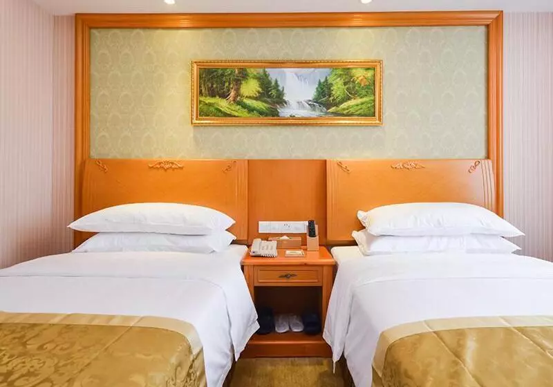 Vienna Hotel Nanjing Pukou Middle Puzhu Road