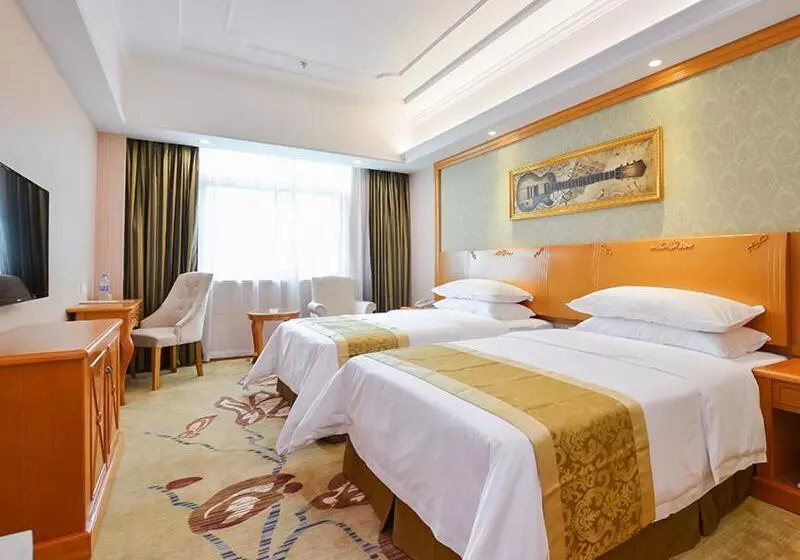Vienna Hotel Nanjing Pukou Middle Puzhu Road