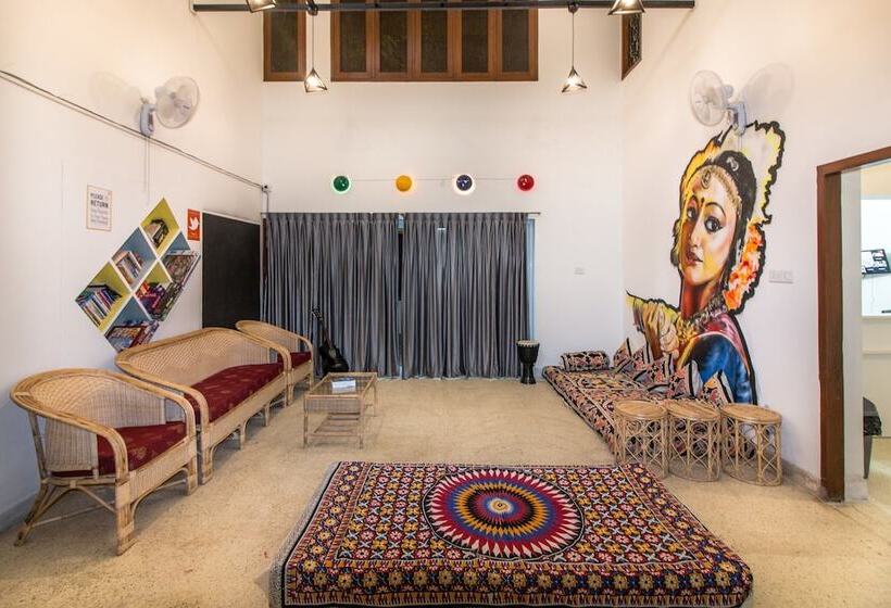 Alberg Backpacker Panda Bengaluru