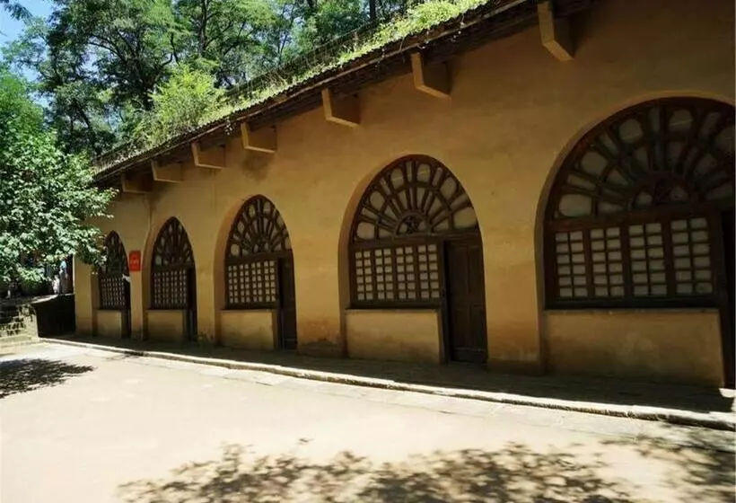 Atour Hotel Shuangyong Ave