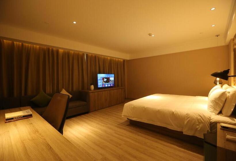 Atour Hotel Shuangyong Ave