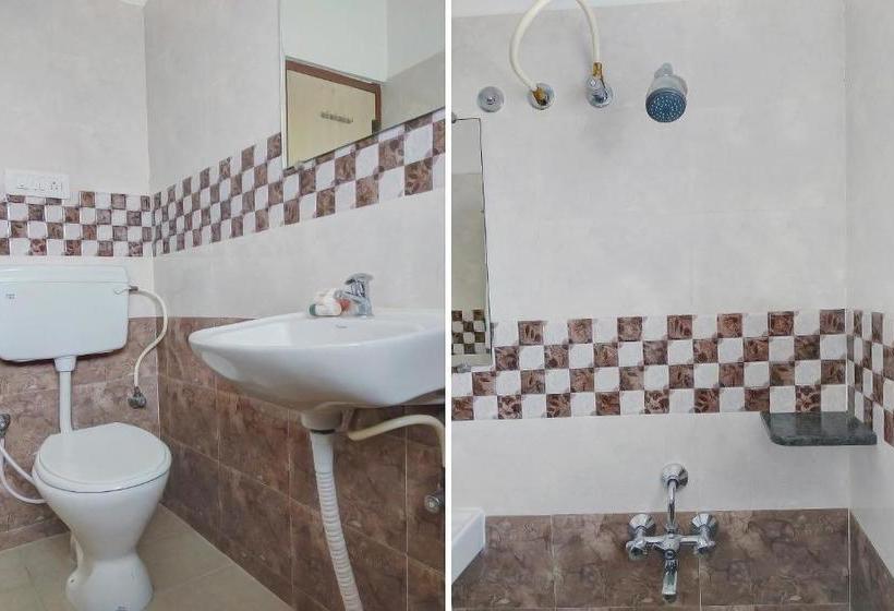 Bed and Breakfast Flagship 83187 Shiv Enclave