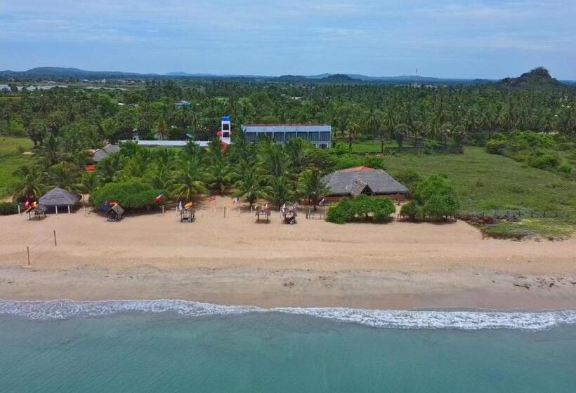 ホテル Nn Beach Resort & Spa