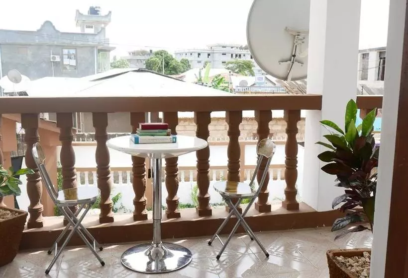 هتل Airport Palace