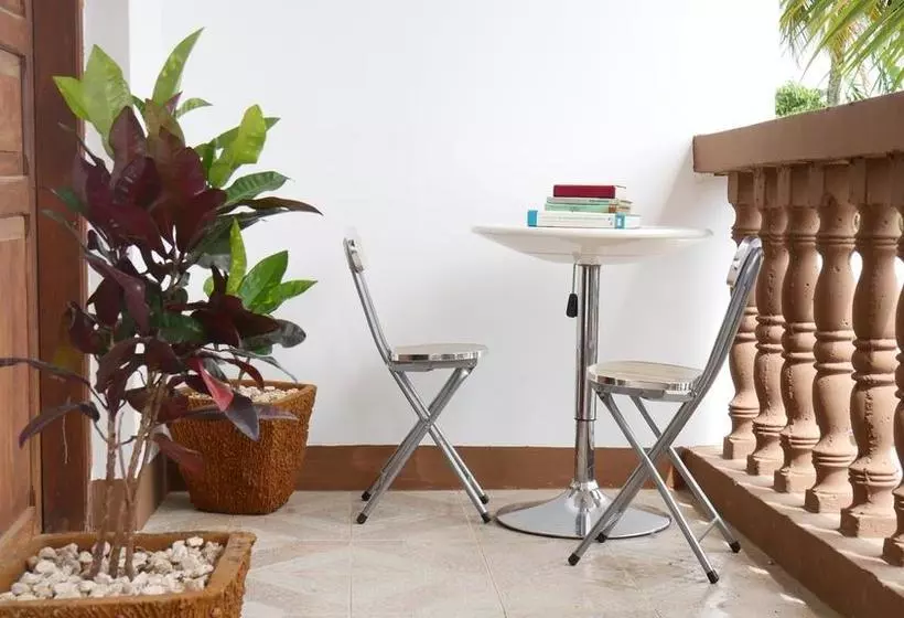 هتل Airport Palace