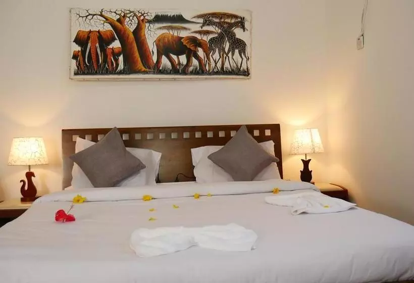 هتل Airport Palace